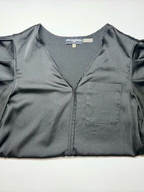 Karl Lagerfeld Paris Black V‑Neck Puffed Sleeve Blouse Women’s S